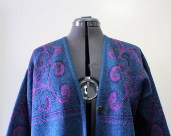 Vintage Pendleton Purple and Blue Filigree Pattern Wool Cardigan Sweater 1980s