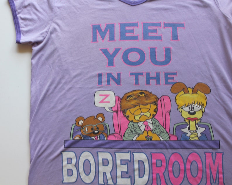 Vintage Meet You In The Bored Room Garfield and Odie as Donald Trump and Ivana Trump Graphic Nightgown T-Shirt 1980s 