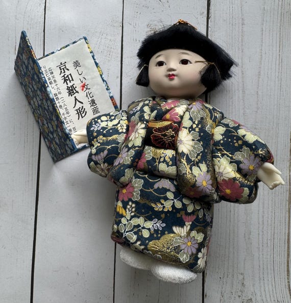 ヴィンテージ 市松人形 置物 漆器 スタンド付き 1980年代 - Etsy 日本