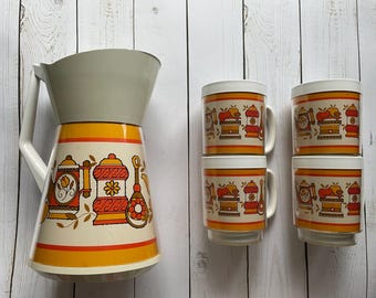 Vintage Thermoserv Insulated Coffee Carafe Drink Pitcher With 4 Matching Cups 1970s