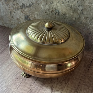 Vintage Large Brass Lidded Pedestal Pot - Urn Canister With Claw Feet 1970s