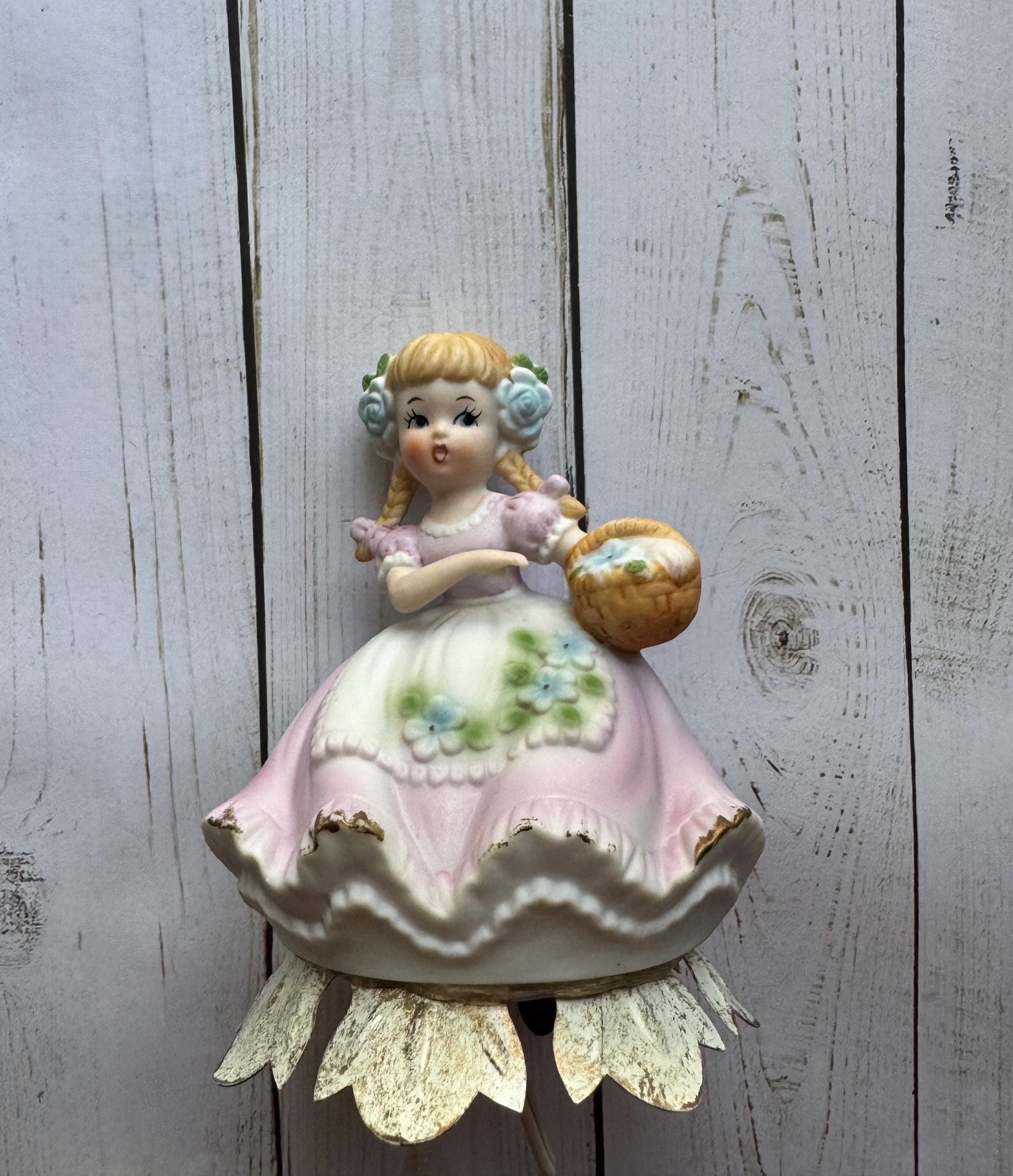 Vintage Aladdin Giftware Flower Girl Bone China Lamp Night Light