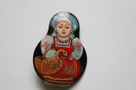 Vintage Hand Painted Russian Lacquer Wooden Lady … - image 3