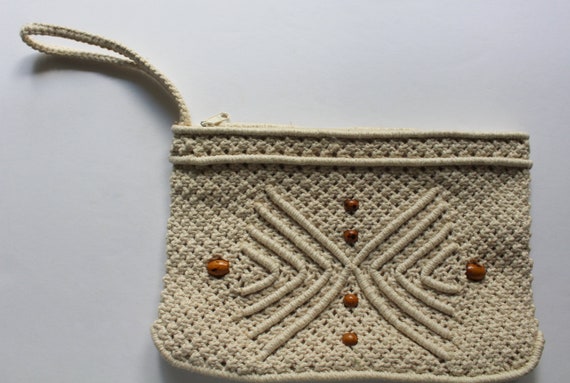 Vintage Cream Macramé With Wood Beads Wristlet Pu… - image 1