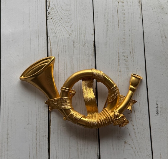 Vintage Margarita Barrera Large Gold French Horn Belt Buckle  display picture 3