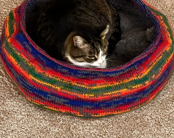 PDF Pet Nest Bed Knitting Pattern