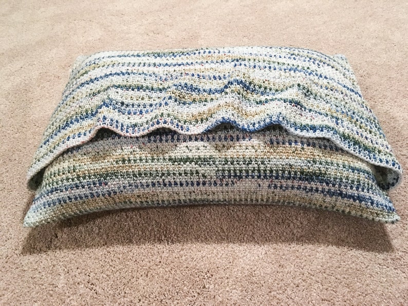 PDF Crochet Pillow Pet Bed w/Blanket Pattern image 4