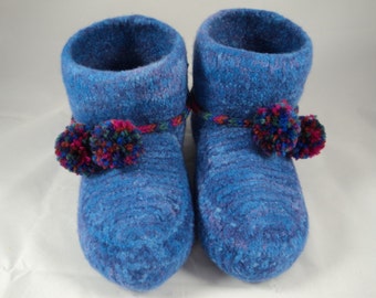 PDF Boot Slipper for Women Felted Wool Knitting Pattern