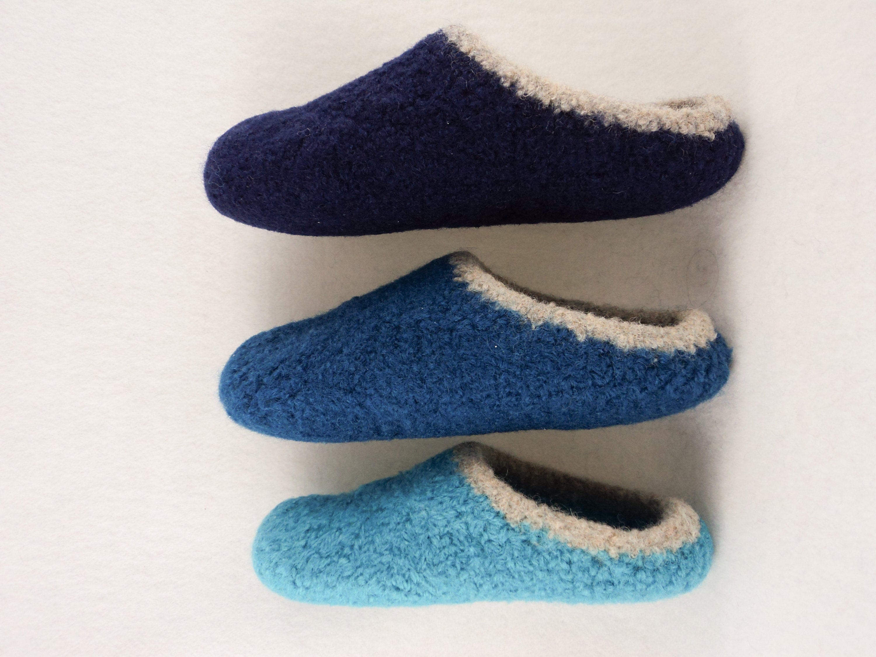 kids scuff slippers