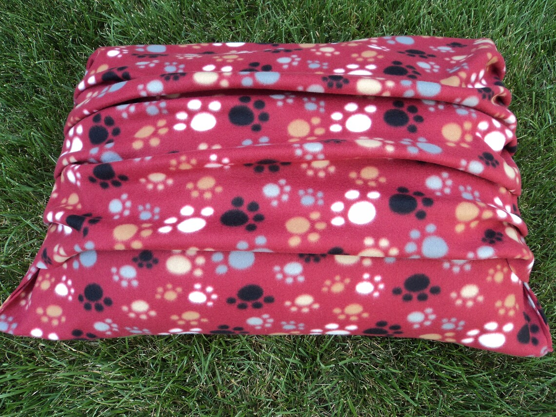 PDF Fleece Pillow Pet Bed With Attached Blanket Sewing Pattern Etsy