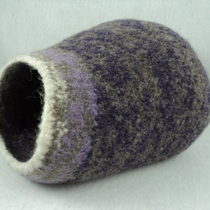 PDF Cat Cave Felted Wool Knitting Pattern image 1