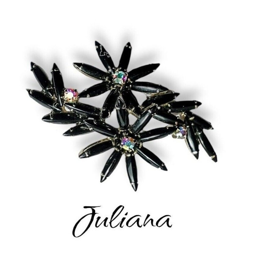 Chaîne collier pendentif en or jaune massif 18 carats avec rubis naturel taille poire de 0,68 carat - En vente sur France