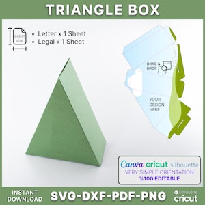 Op de afbeelding: Een groene driehoekige doos met een diagram van het ontwerp van de doos. De afbeelding bevat de tekst "TRIANGLE BOX", "Letter x 1 Sheet", "Legal x 1 Sheet", "DRAG & DROP", "YOUR DESIGN HERE", "Canva cricut silhouette" en "SVG-DXF-PDF-PNG".