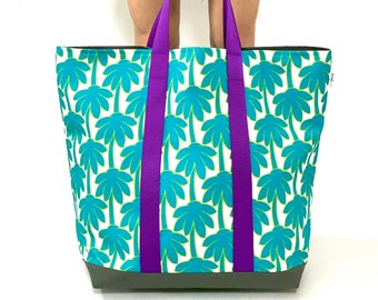 Palm Tree Waterproof Beach Bag. Large Turquoise Blue Carry All Tote. Big Wet Bag. Dry Pool Boat Bag. Modern Beachy Weekender Travel Bag.