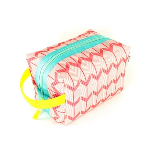 Pink Chevron Waterproof Boxy Toiletry Bag for Women. Coral Arrows Dopp Kit for Girls. Waterproof Canvas Zipper Bag with Handle. Travel Bag.