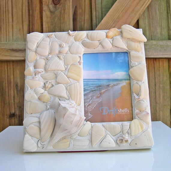 Items similar to Seashell Frame Handmade with Driftshells on Etsy