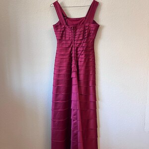 BCBG Max Azria 90s Y2K red layered formal prom dress size S image 4