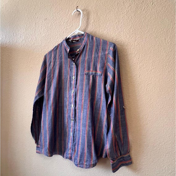 Vintage Shapely blue striped button down top size… - image 4