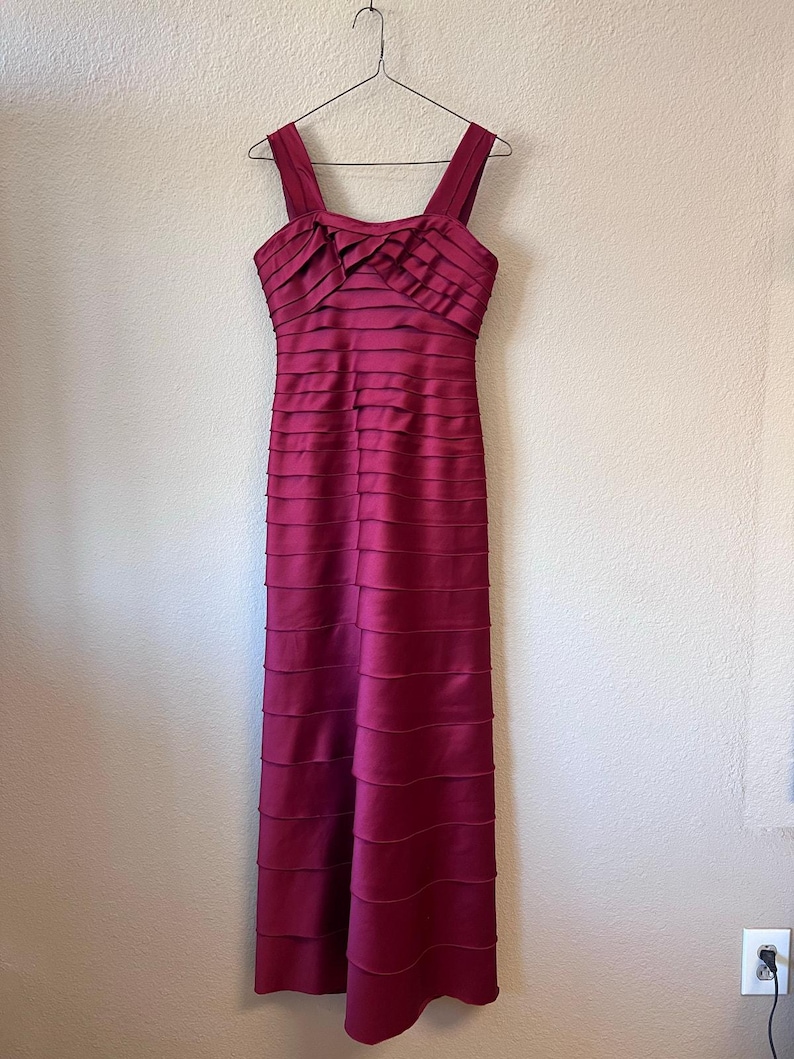 BCBG Max Azria 90s Y2K red layered formal prom dress size S image 1