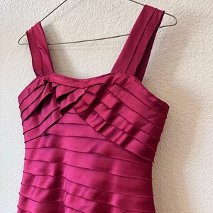 BCBG Max Azria 90s Y2K red layered formal prom dress size S image 3
