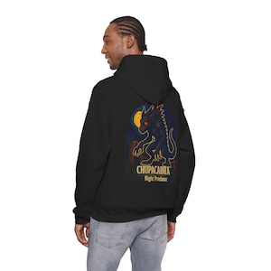 Moletom com Capuz Chupacabra "Predador Noturno" | Moletom Criptídeo, Moda Gótica de Terror, Arte de Criatura Oculta