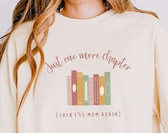Bookish Mom Shirt, Mama Who Reads Tee, Funny Book Lover Gift, Comfort Colors Cozy Reading Tee
