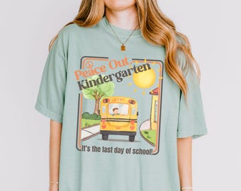 Retro shirt voor laatste schooldag, T-shirt voor leraar eindejaar, cadeau voor leraar basisonderwijs, comfortkleuren zomershirt voor leraar