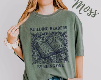 Lezen T-shirt voor bibliothecarissen, cadeau voor ELA-leraar, T-shirt boeken liefhebbende moeder, leesgrage mama-shirt, Comfort Colors Reader blokprint