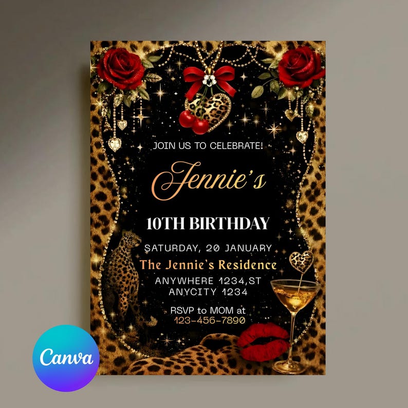 Peut inclure: Une invitation d'anniversaire avec une bordure l&eacute;opard et un fond noir. L'invitation comprend le texte "10e anniversaire de Jennie" et des informations RSVP. Des &eacute;l&eacute;ments d&eacute;coratifs incluent des roses rouges, des cerises et un verre &agrave; martini.
