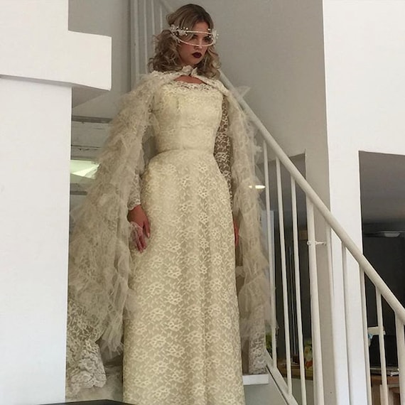 50s lace wedding dress