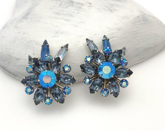 Vintage Jewelry Blue Rhinestone Clip On Earrings for Women, Flower Earrings, Silver Tone, 1950s Costume Jewelry Gift for Her Mom