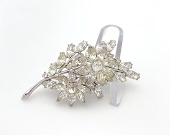 Vintage Jewelry Trifari Brooch, Clear Rhinestone Flower Brooches for Women, Silver Tone Pin Trifari Jewelry 1950s Costume Jewelry Gift