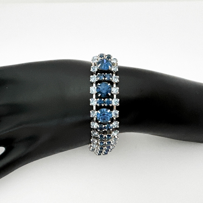 Vintage Jewelry Blue Rhinestone Bracelet, 1950s Retro Costume Jewelry Bracelets for Women, Silver Tone Color Sapphire Blue image 3