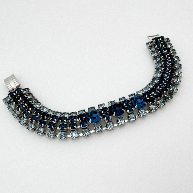Vintage Jewelry Blue Rhinestone Bracelet, 1950s Retro Costume Jewelry Bracelets for Women, Silver Tone Color Sapphire Blue image 5