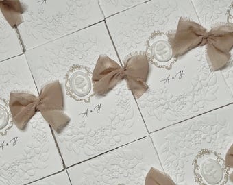 Trouwkaart|hochzeit einladung|bröllopsinbjudan|eleganta inbjudningar|huwelijksuitnodiging|davetiye|vaxseal|kina davetiye|präglad inbjudan