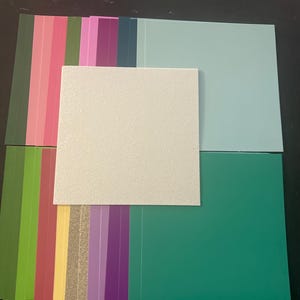 Conjunto de 34 quadrados de 6" Cores Tema Lote Papel Cartão Mistura de texturas e pesos 032225H