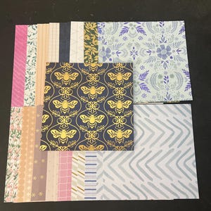 Set mit 34 6-Zoll-Quadraten Muster Verschiedenes Thema Lot Papier Karton Mischung aus Texturen und Gewichten 0213N