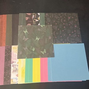 Set mit 34 6-Zoll-Quadraten Verschiedene Thema Lot Papier Karton Mischung aus Texturen und Gewichten 0130X