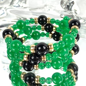 Beaded Emerald, Black, Gold Memory Wire Bracelet Rare Beauty Designs