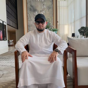 Witte herentop kaftan Jubba Thobe: op maat gemaakte losse herenkaftan Jubba | Arabische outfits