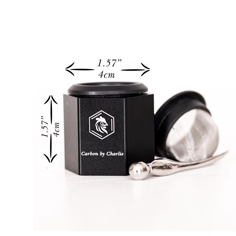 Carbon by Charlie powder grinder size chart on white background