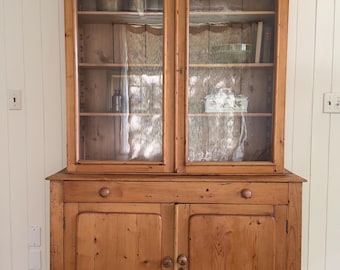 Antique English hutch/kitchen dresser