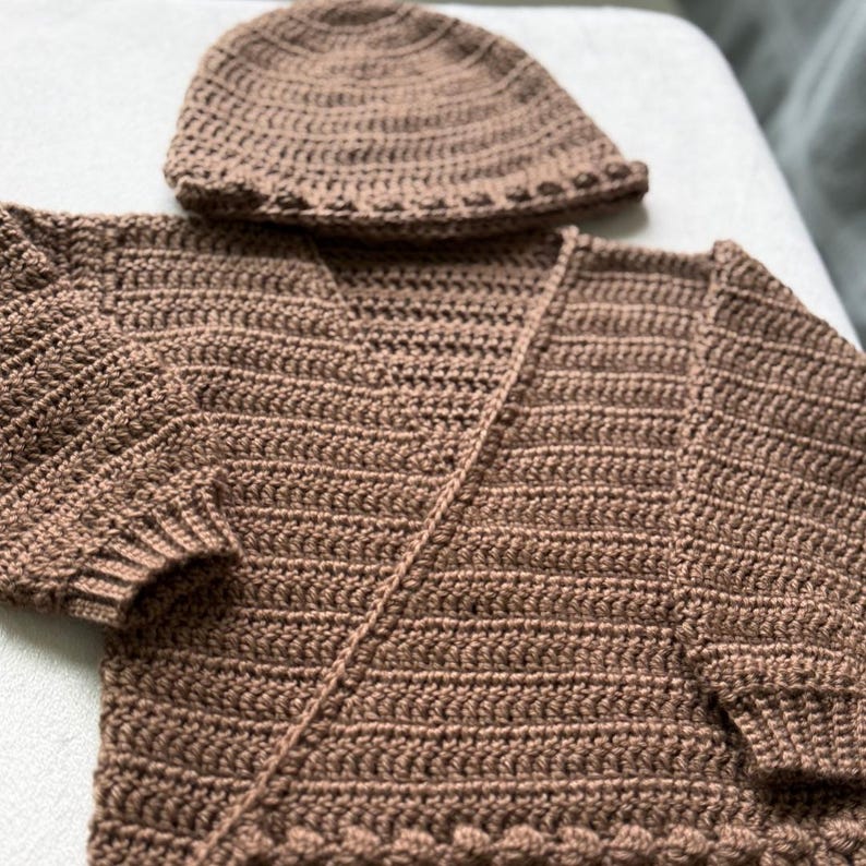 Crochet Baby Wrap Sweater Pattern - Sizes 0-24 months - Modern Fit Cardigan Pattern imagen 4