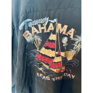 Tommy Bahama Men's Y2K Embroidered Silk Shirt XXL "Seas the Day" Sailboat Island image 4