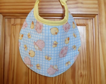 Quilted Baby Bib - Pigs & Giraffes