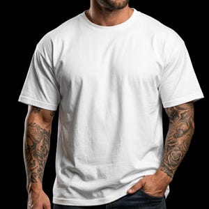 Camiseta Gildan unissex de algodão pesado, branca, 100% algodão.