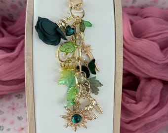 Throne of Glass Fantasy Dragon Kindle Charm, Whimsical, Bookish E-reader Accessory, Kindle charm, Customized Bookish Gifts, Kindle Keychain