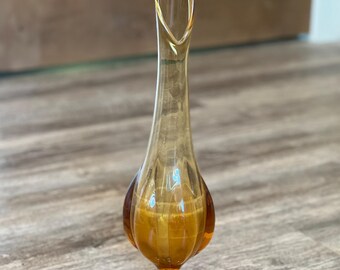 Vintage Viking Glass 6 Petal Swung Vase