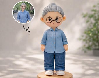 Custom Mom Figurine from Photo, Personalized Clay Doll, Mother's Day Gift for Mom Grandma, Handmade Mini Statue with Wooden Base