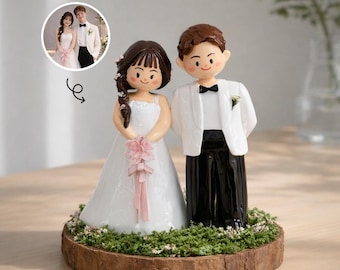 Custom Wedding Cake Topper, Personalized Bride Groom Figurine, Handmade Couple Figurine, Custom Couple Bobbleheads, Handmade Wedding Gift